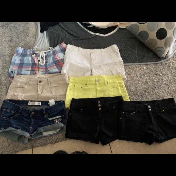 Shorts - Picture 1 of 1